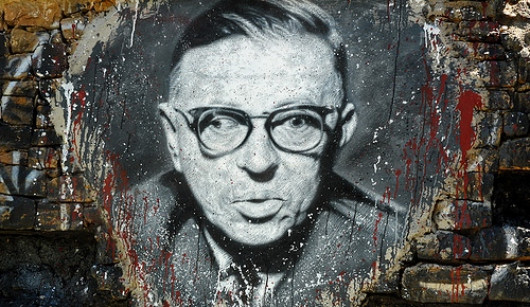 Jean-Paul Sartre, painted on a wall of The Abode of Chaos, a Museum of Contemporary Art located in Saint-Romain-au-Mont-d'Or. Фото: emotionalabstracts.wordpress.com