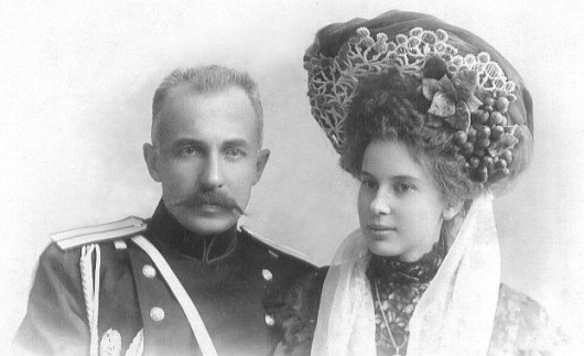 Андрей Евгеньевич Снесарев с супругой. Изображение: primuzee.livejournal.com